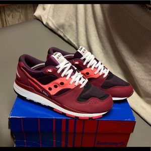 Saucony “Azura” Mens Casual Sneakers